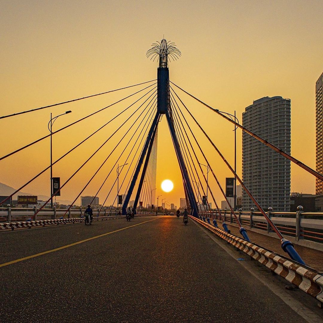 cây cầu xoay ở Đà Nẵng