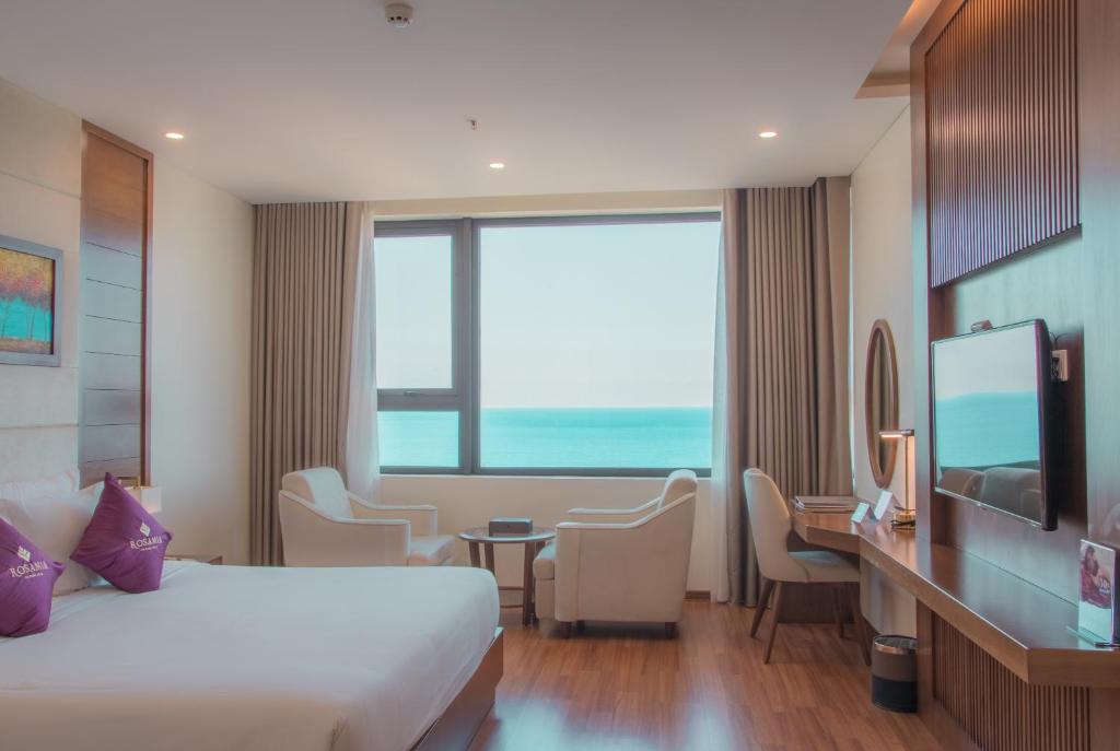 Phòng ngủ tại khách sạn Rosamia Đà Nẵng