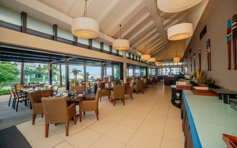 nhà hàng resort đà nẵng sát biển