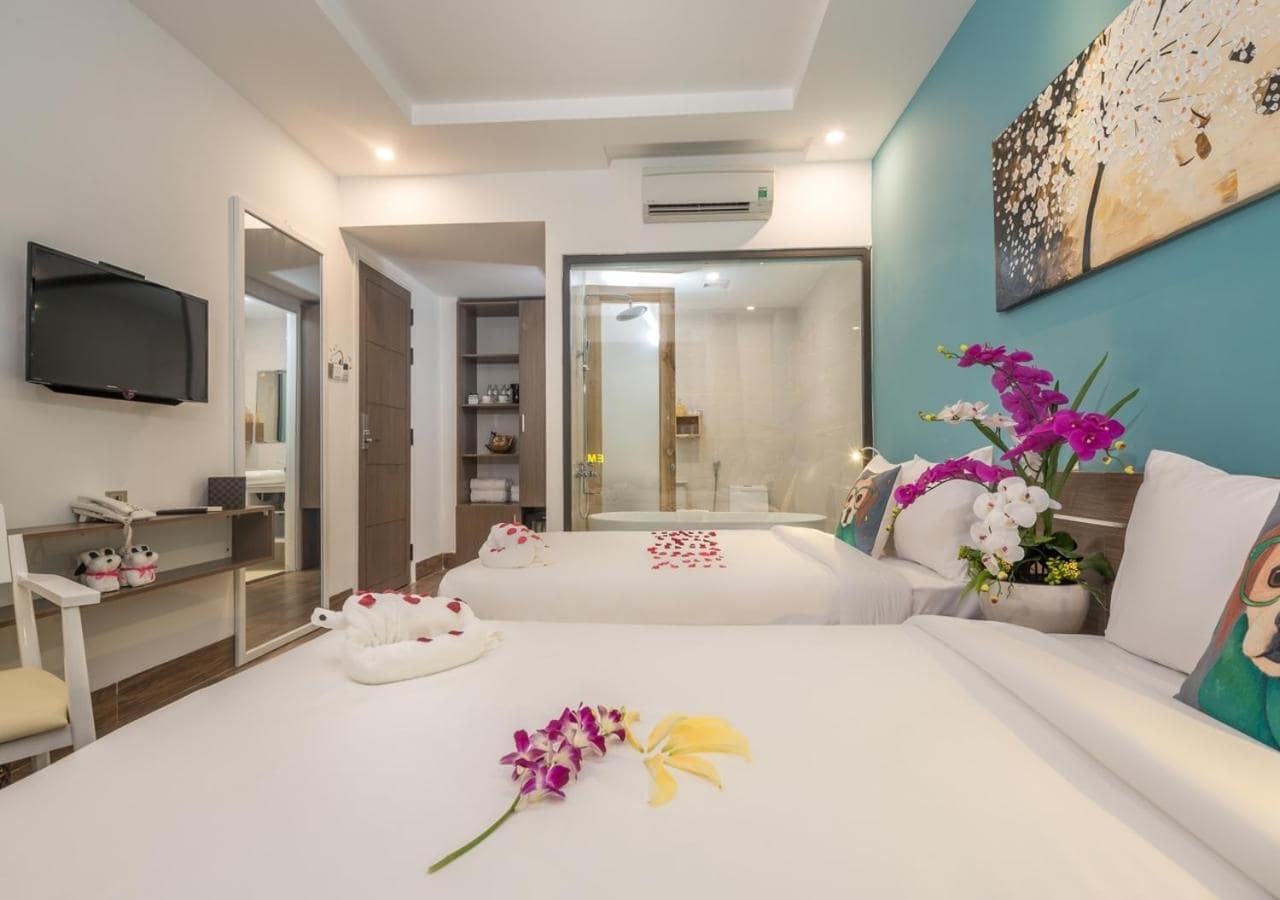 khách sạn Đà Nẵng có hồ bơi