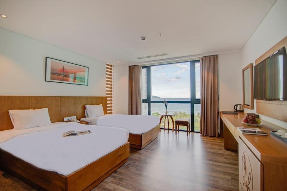 khách sạn 3 sao view biển đà nẵng
